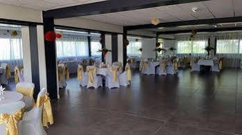 Hotel Le Riccoty Blyes Bagian luar foto